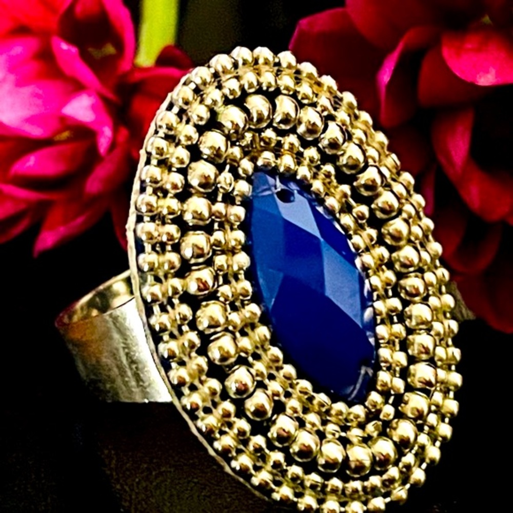 🦋 Boho Seed Bead Adjustable Ring - Picture 12 of 13